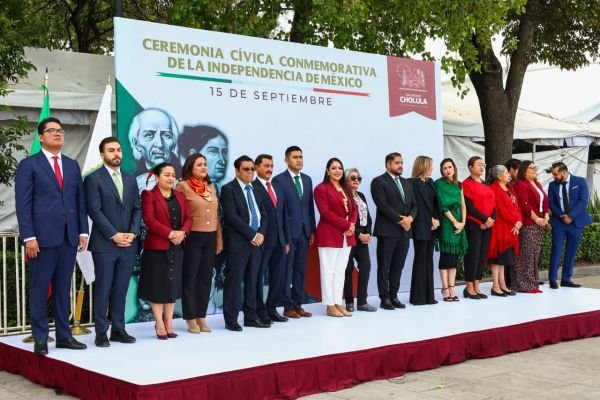 Encabeza Tonantzin Fernández ceremonia conmemorativa de la Independencia de México