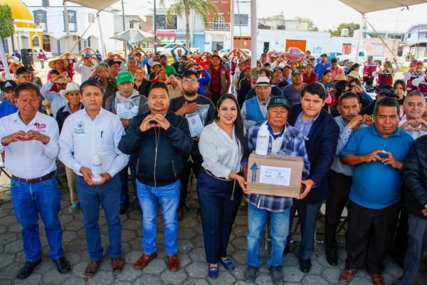 Impulsa Tonantzin Fernández el programa “Sembrando el Futuro” en beneficio del campo
