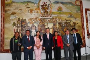 Fortalece Tonantzin Fernández lazos culturales con China mediante exposición fotográfica en San Pedro Cholula