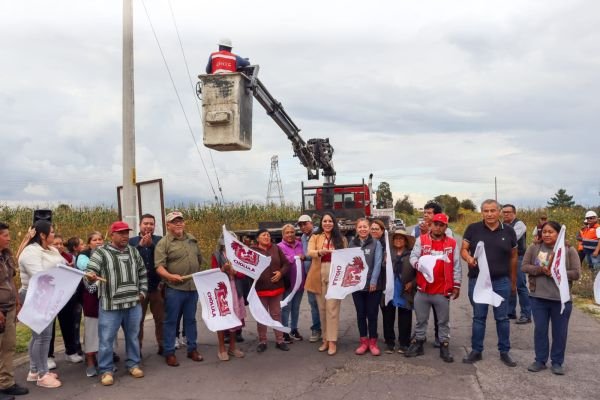 Arranca Tonantzin Fernández la rehabilitación del alumbrado público en todo el municipio