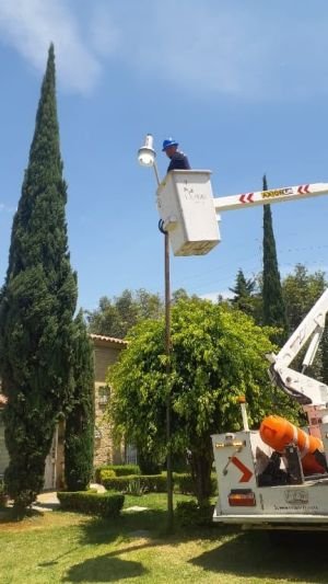 Instruye Tonantzin Fernández fortalecer el mantenimiento del alumbrado público en San Pedro Cholula