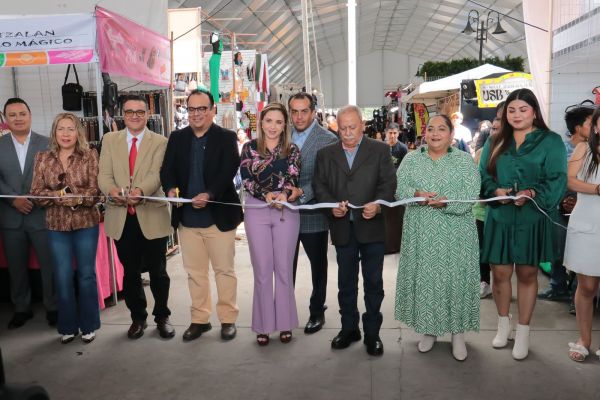 INAUGURA PAOLA ANGON LA 74ª EDICIÓN DE LA FERIA DE SAN PEDRO CHOLULA