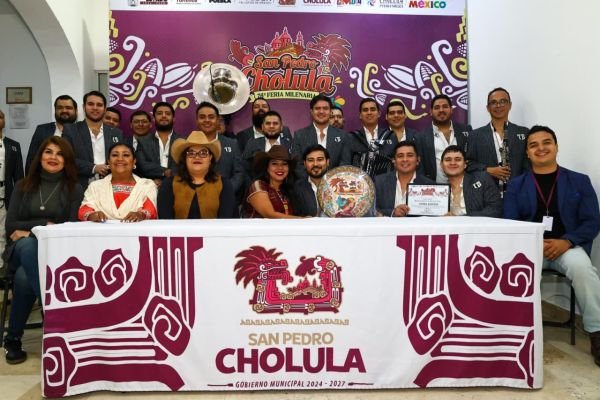 Tonantzin Fernández y Banda Tierra Sagrada hacen vibrar la Gran Feria Milenaria