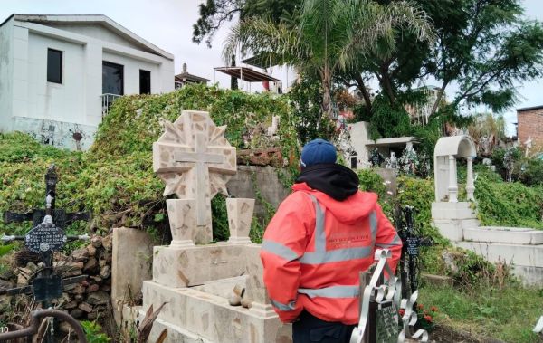 PROTECCIÓN CIVIL SUPERVISA CONDICIÓN DE PANTEONES EN SAN PEDRO CHOLULA