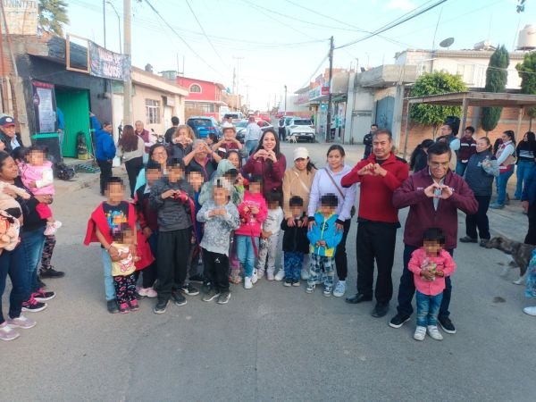 Entrega Tonantzin Fernández rehabilitación de drenaje en San Cristóbal Tepontla
