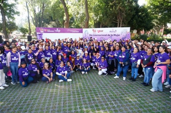 &quot;Movimiento Mujer: Corre, Trota o Camina&quot; reúne a más de 200 mujeres