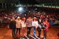 Una noche para recordar: Tonantzin Fernández y El Yaki hacen vibrar la Feria Milenaria de Cholula
