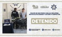 POLICÍA DE SAN PEDRO CHOLULA RECUPERA MOTOCICLETA ROBADA Y DETIENE A CONDUCTOR