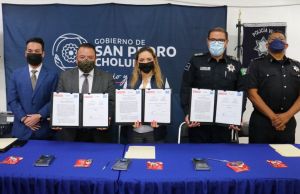 PAOLA ANGON FIRMA CONVENIO CON UNIVERSIDAD ANGLO HISPANA MEXICANA PARA BRINDAR BECAS A POLICÍAS   