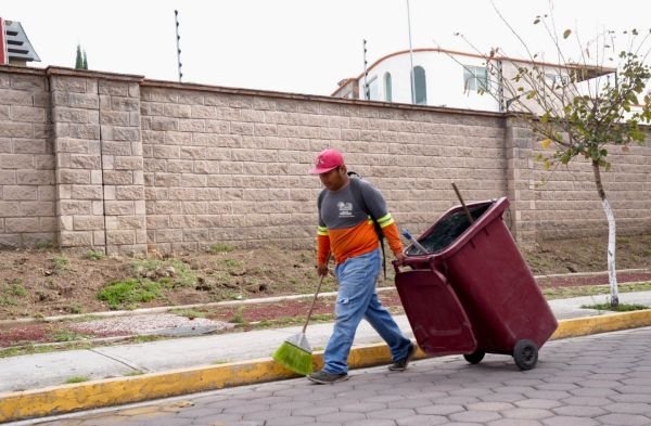 Garantiza Gobierno de San Pedro Cholula servicios de limpia en días festivos